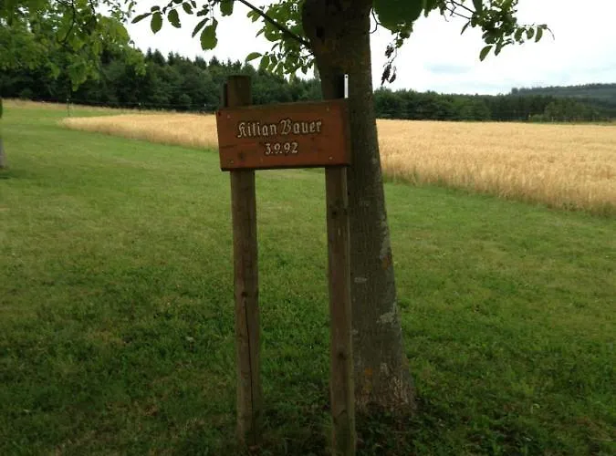 Penthouse Mosel Huntress *