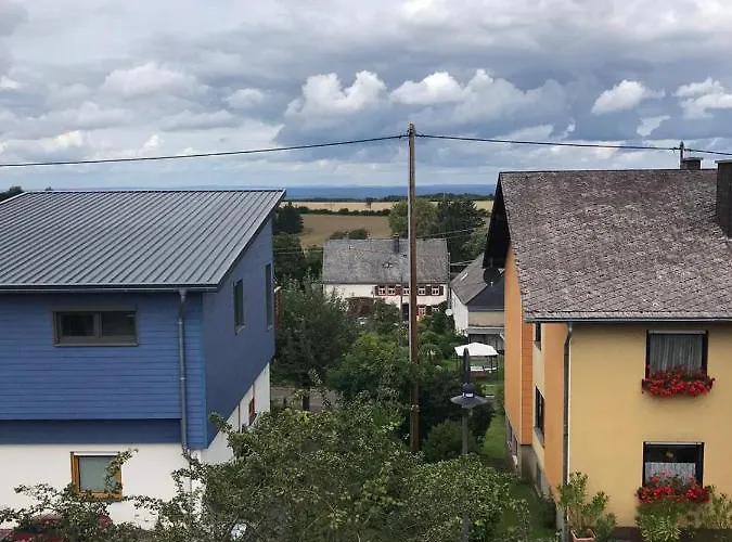 Penthouse Mosel Huntress